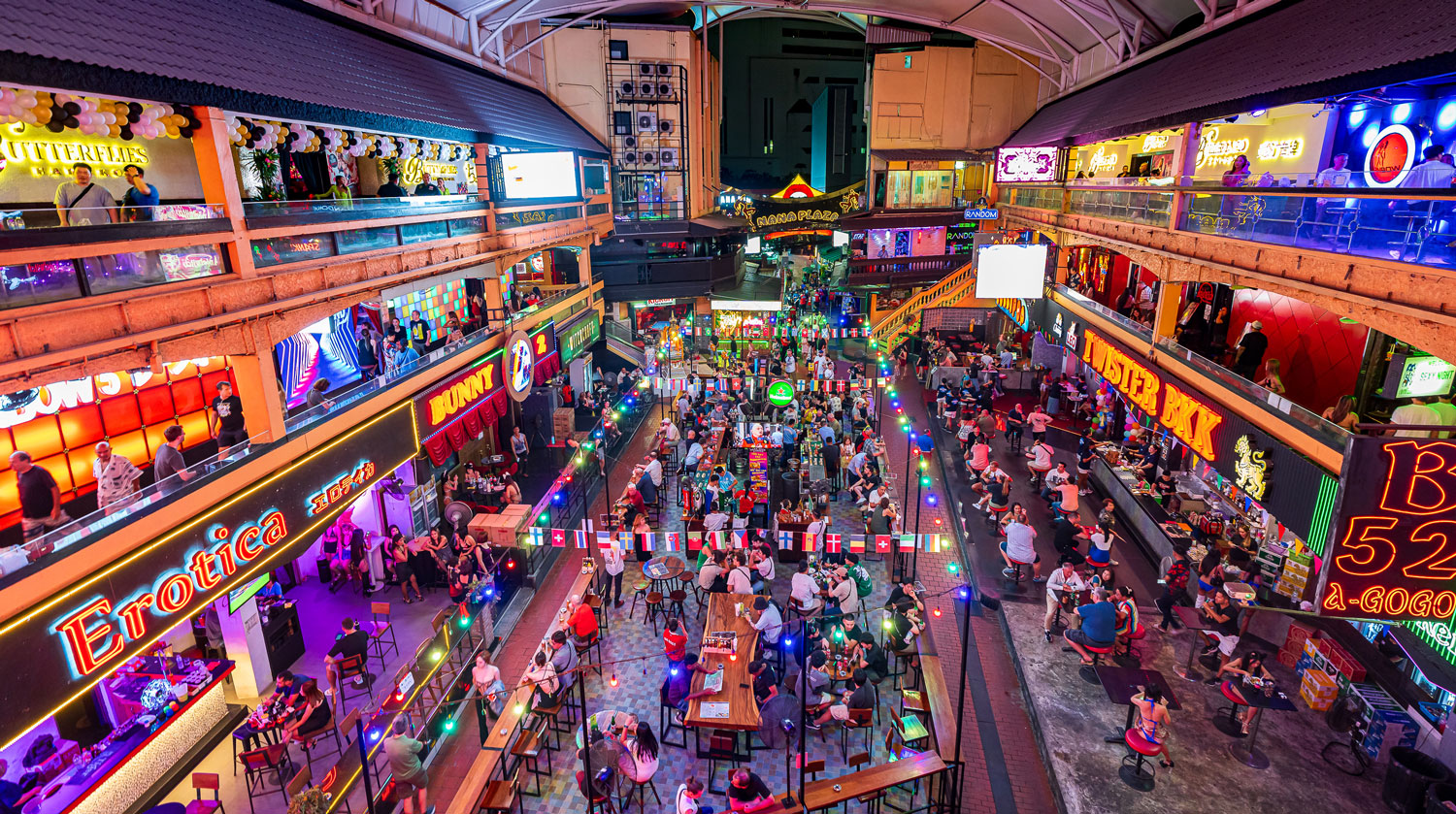 Billboard Bangkok Review Nana Plaza s 1 Go Go Bar 2026